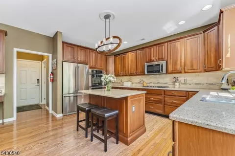 Kitchen - 9 Hawk Dr, Ringoes, NJ 08551 photo 1 of 2