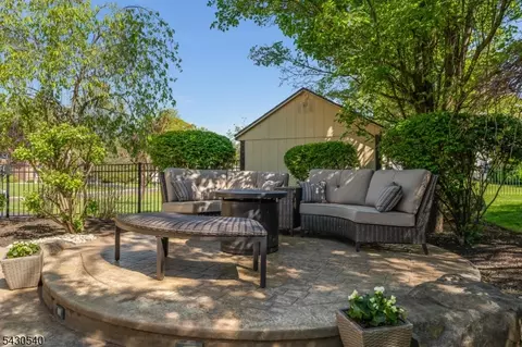 Exterior - 9 Hawk Dr, Ringoes, NJ 08551 photo 7 of 13