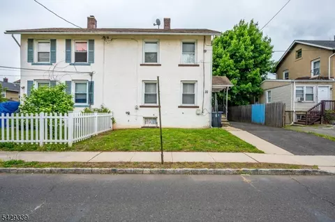 31 Romney Rd, Bound Brook, NJ 08805