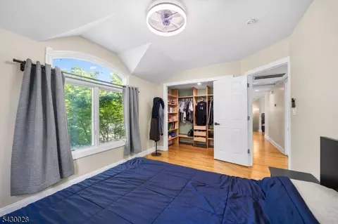 124 Crain Rd, Paramus, NJ 07652 photo 32