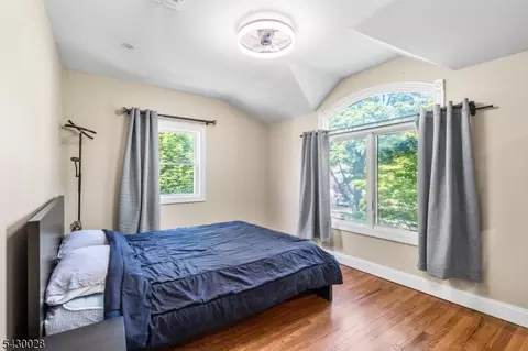124 Crain Rd, Paramus, NJ 07652 photo 31