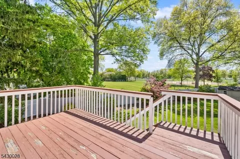 124 Crain Rd, Paramus, NJ 07652 photo 40