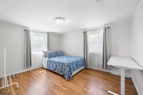 124 Crain Rd, Paramus, NJ 07652 photo 29