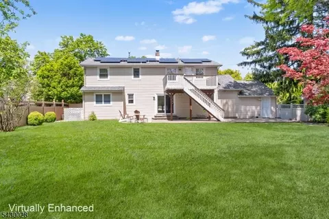 124 Crain Rd, Paramus, NJ 07652 photo 46