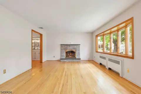 13 Harvard St, Summit, NJ 07901 photo 6