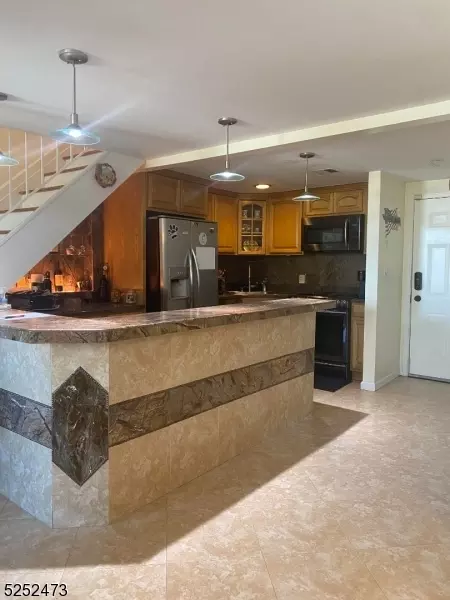 14-20 Jaques St #24, Elizabeth, NJ 07201
