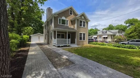 27 Forest Rd, Budd Lake, NJ 07828