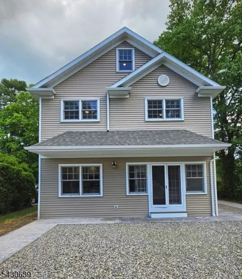 27 Forest Rd, Budd Lake, NJ 07828