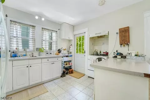 718 Springfield Ave, Summit, NJ 07901 photo 11