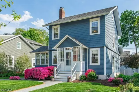 49 Harvard St, Montclair, NJ 07042