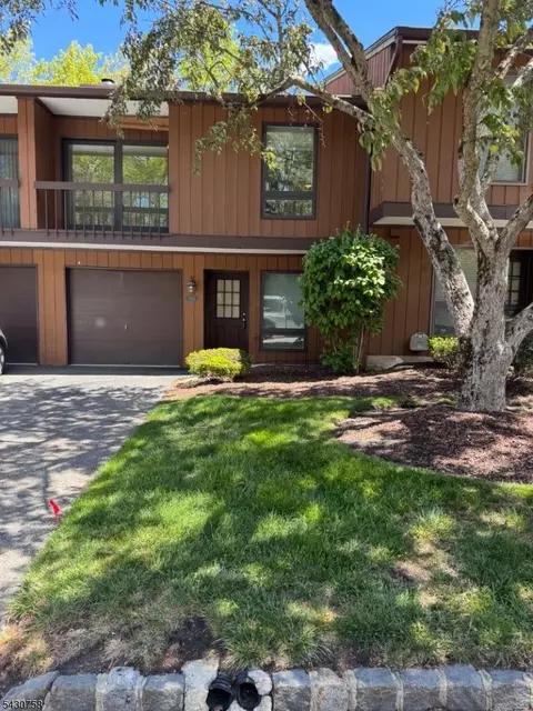 1605 Treetops, Wharton, NJ 07885