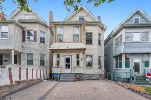 94 Summer St, Passaic, NJ 07055
