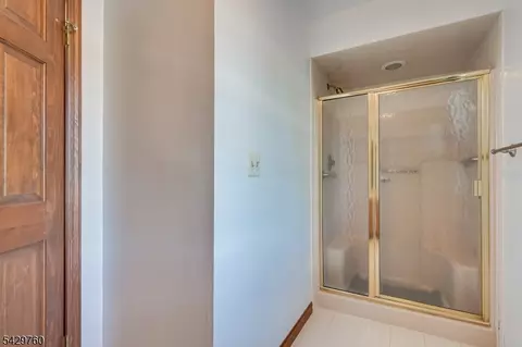 194 Plainfield Rd, Edison, NJ 08820 photo 14