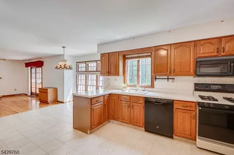 194 Plainfield Rd, Edison, NJ 08820 photo 25