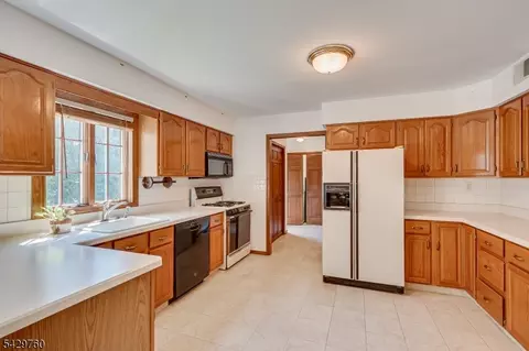 194 Plainfield Rd, Edison, NJ 08820 photo 26