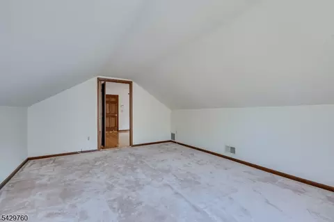 194 Plainfield Rd, Edison, NJ 08820 photo 11