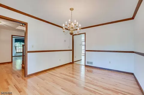 194 Plainfield Rd, Edison, NJ 08820 photo 22