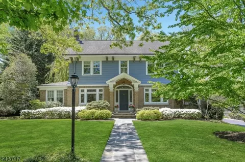 230 Summit Ave, Summit, NJ 07901 photo 2
