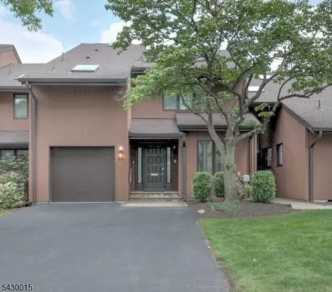 69 Cummings Cir, West Orange, NJ 07052