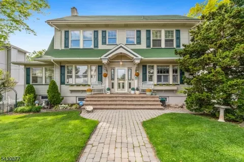 23 Pleasant Pl, Kearny, NJ 07032