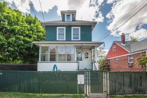 81 6th Ave, Clifton, NJ 07011