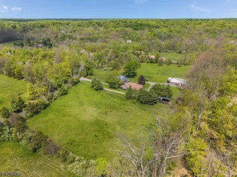 130 Locktown Sergeantsville, Stockton, NJ 08559
