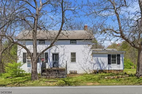 138 Bartley Rd, Long Valley, NJ 07853