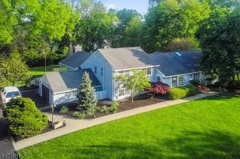 109 Haywood Ave, Piscataway, NJ 08854