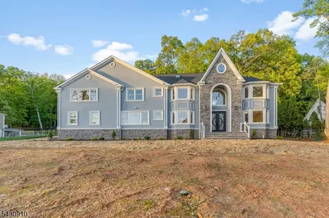 1395 Washington Valley Rd, Bridgewater, NJ 08807