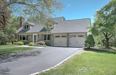 Exterior - 36 Beverly Rd, Madison, NJ 07940 photo 6 of 10