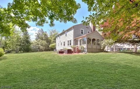 Exterior - 36 Beverly Rd, Madison, NJ 07940 photo 3 of 10