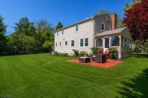 Exterior - 36 Beverly Rd, Madison, NJ 07940 photo 8 of 10