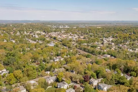 View/Area - 36 Beverly Rd, Madison, NJ 07940 photo 3 of 3