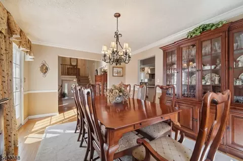 15 Ella Ln, Wayne, NJ 07470 photo 10