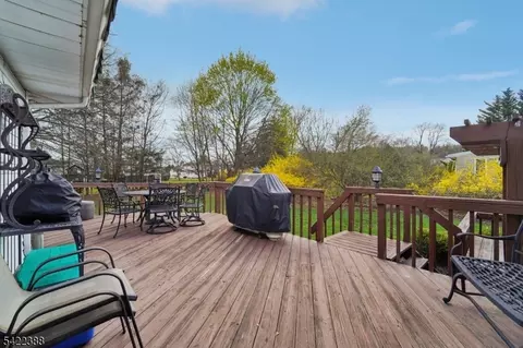 15 Ella Ln, Wayne, NJ 07470 photo 36