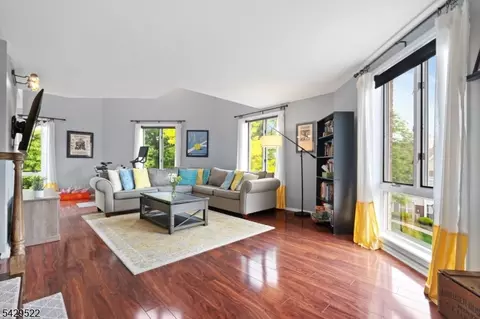 50 Pine St #215, Montclair, NJ 07042