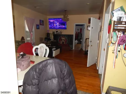 615 Harrison Ave, Harrison, NJ 07029