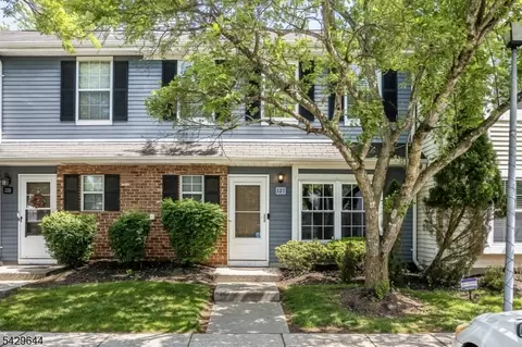 327 Smithwold Rd, Somerset, NJ 08873
