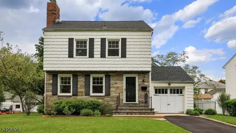 9 Hawthorne St, Cranford, NJ 07016