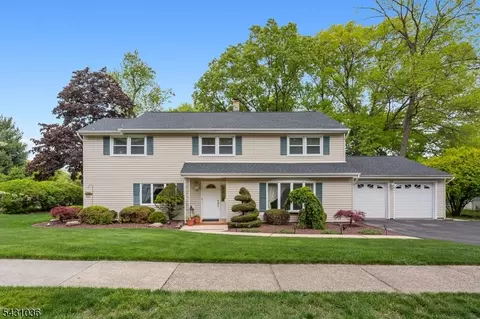 16 Barbara Way, Wayne, NJ 07470 photo 3