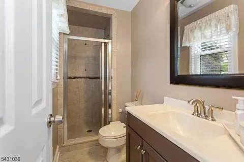 16 Barbara Way, Wayne, NJ 07470 photo 24