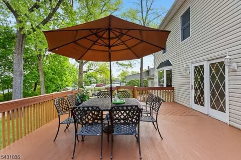 16 Barbara Way, Wayne, NJ 07470 photo 31