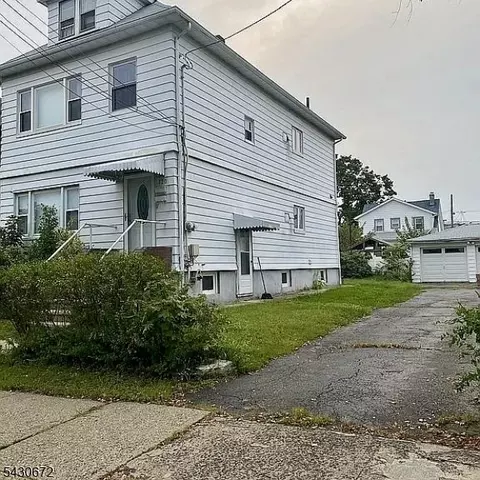 120 Orono St, Clifton, NJ 07013