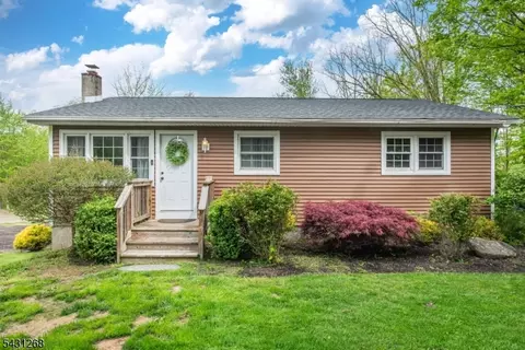 64 Coykendall Rd, Wantage, NJ 07461