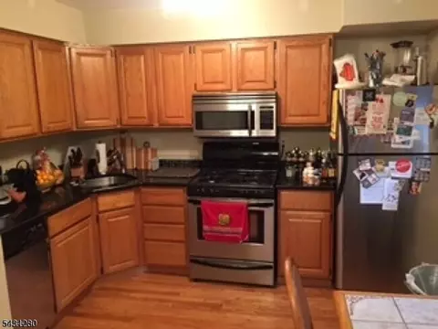 1241 Valley Rd # B, Wayne, NJ 07470 photo 2