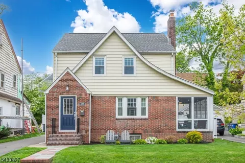 384 Essex Ave, Bloomfield, NJ 07003