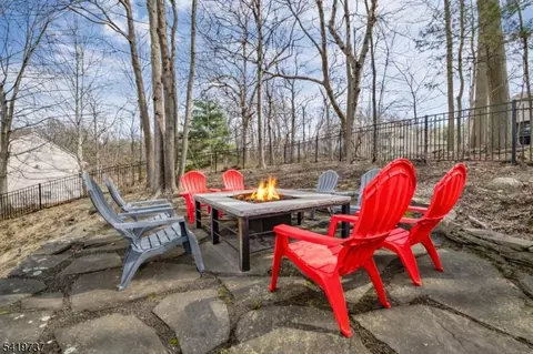 4 Michele Ct, Wayne, NJ 07470 photo 47