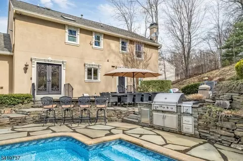 4 Michele Ct, Wayne, NJ 07470 photo 40