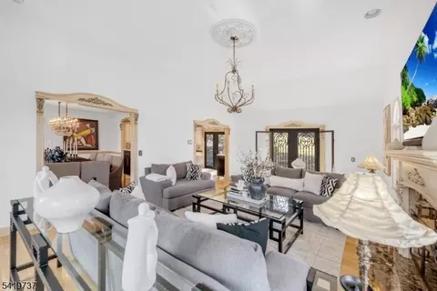 4 Michele Ct, Wayne, NJ 07470 photo 12