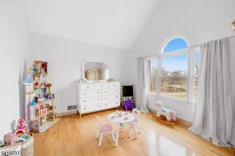 4 Michele Ct, Wayne, NJ 07470 photo 28